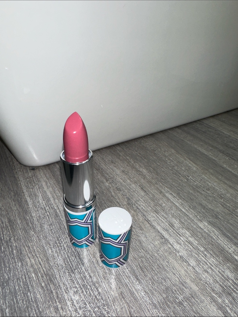 Clinique Creamy Pink Lipstick with Teal-Patterned Case